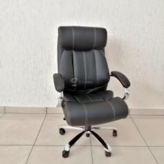 Кресло Barneo K-303 для руководителя (черная экокожа) в Лабытнанги - labytnangi.mebel24.online | фото 1