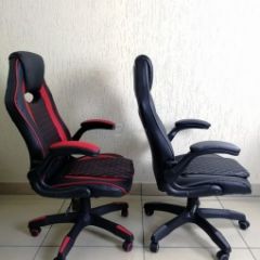 Кресло геймерское Barneo K-37 (черная экокожа красные вставки) в Лабытнанги - labytnangi.mebel24.online | фото 3