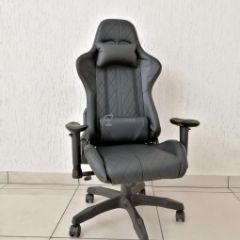 Кресло геймерское Barneo K-52 (черная экокожа черные вставки) в Лабытнанги - labytnangi.mebel24.online | фото