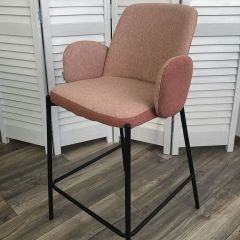 Полубарный стул NYX (H=65cm) VF109 розовый / VF110 брусничный М-City в Лабытнанги - labytnangi.mebel24.online | фото 1