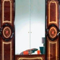 Шкаф 4-х дверный с зеркалами (01.144) Роза (могано) в Лабытнанги - labytnangi.mebel24.online | фото 1