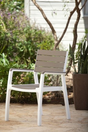 Стул c подлокотниками Гармония (Harmony armchair) белый-капучино в Лабытнанги - labytnangi.mebel24.online | фото 1